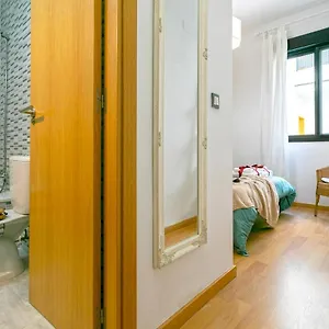 -malagasunapts- Freeparking Rooftoppool , Malaga Spain